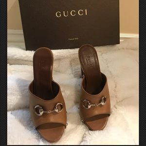 Gucci clogs